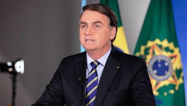 “Saúde e economia andam juntas”, diz Bolsonaro em fala de Natal
