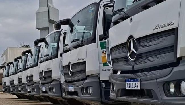 Seag entrega 13 caminhões-pipa para fortalecer atendimento às comunidades rurais em 12 municípios do Espírito Santo