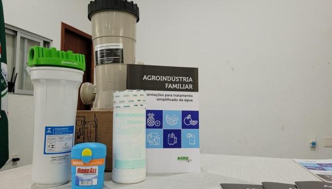 Secretaria da Agricultura entrega kits para tratamento de água nas agroindústrias familiares