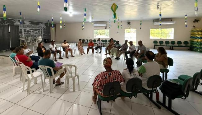 Secretaria Municipal de Cultura de Conceição da Barra promove reunião com mestres da cultura popular sobre editais do Cultura Viva