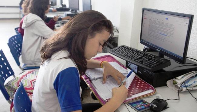 Sedu publica edital para mais de 6 mil vagas no Pré-Enem