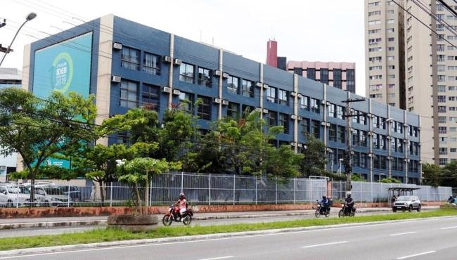 Sedu repassa quase R$ 5 milhões para Conselhos de Escolas adquirirem absorventes para alunas