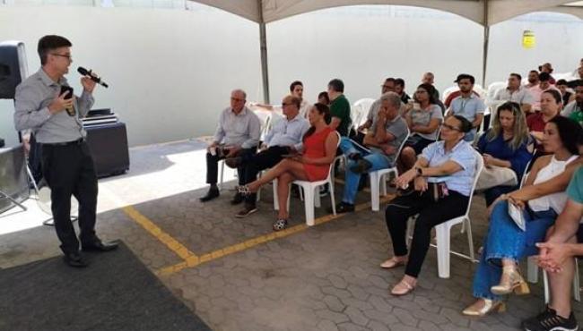 Sefaz leva orientações sobre a Nota Fiscal Fácil a produtores rurais em Santa Maria de Jetibá e Viana, no ES