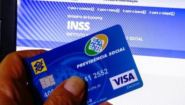 Segurado do INSS terá de trabalhar dois meses a mais para atingir teto