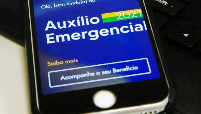 Sem auxílio, fila do Bolsa família tem mais de 400 mil pessoas desassistidas