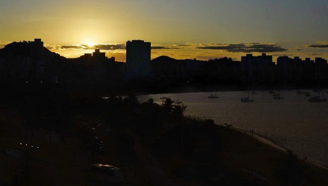 Semana começa com sol ou chuva no ES? Veja previsão do tempo