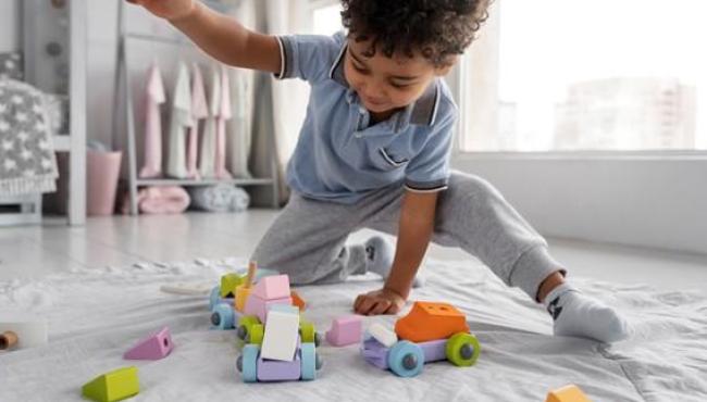 Semana Mundial do Brincar: em tempos de exposição às telas, brincadeira é essencial para o desenvolvimento infantil