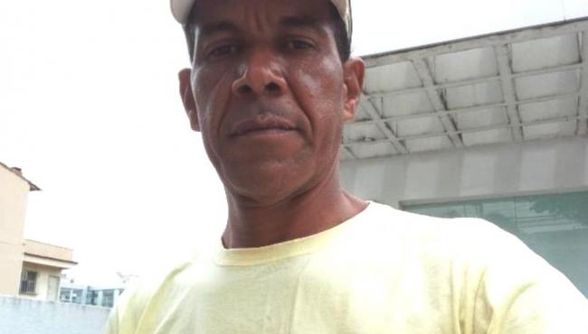 Serralheiro de 54 anos é morto a pedradas na Serra, ES