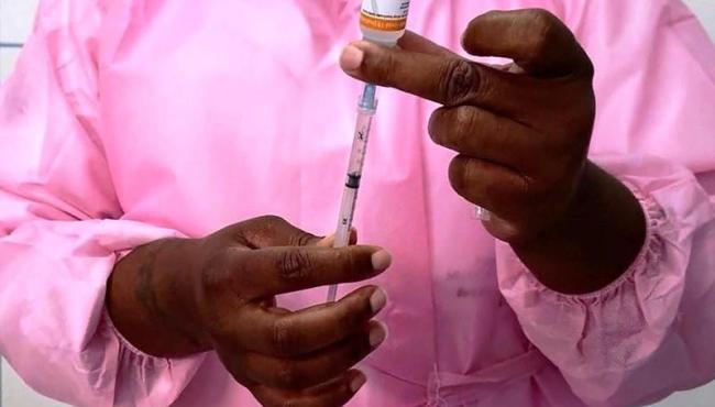 Sesa dá início à segunda dose de reforço para população de 50 a 59 anos e trabalhadores da saúde