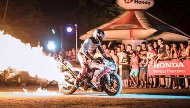 Show de acrobacias e manobras radicais sobre duas rodas promete adrenalizar o público na festa de São Mateus, ES