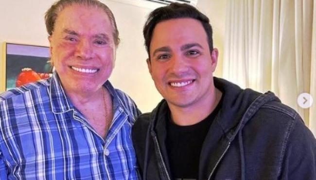 Silvio Santos usa pijama para conhecer novo genro, que é cantor sertanejo