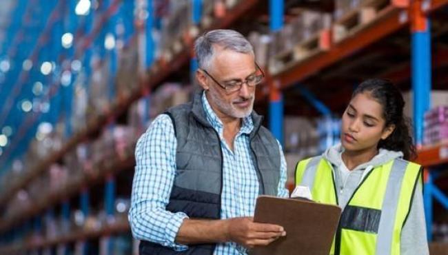 Sine de Linhares, no ES, começa a semana com 153 vagas de emprego com carteira assinada