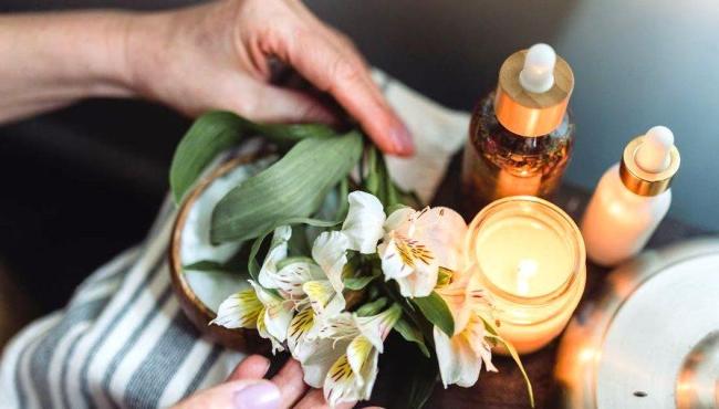 Skincare caseiro: Como cuidar da pele do rosto com ingredientes 100% naturais