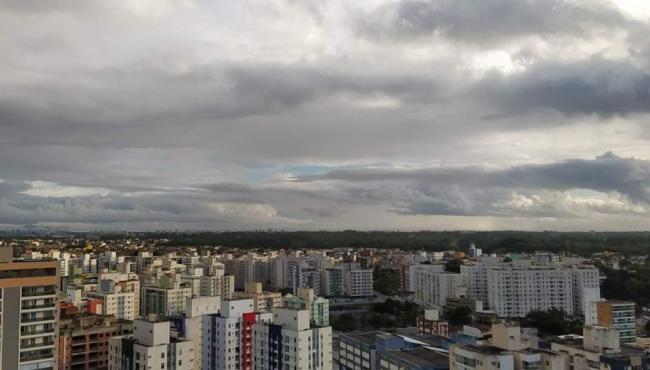 Sol de manhã e chuva durante a tarde: tempo continua instável no ES ao longo da semana