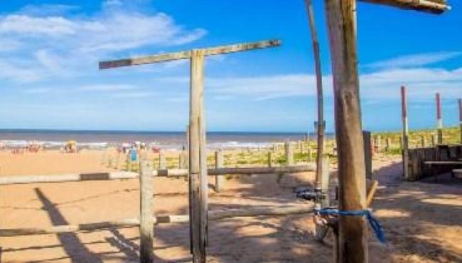 Som alto e churrasco nas praias do ES podem render multa de até R$ 10 mil