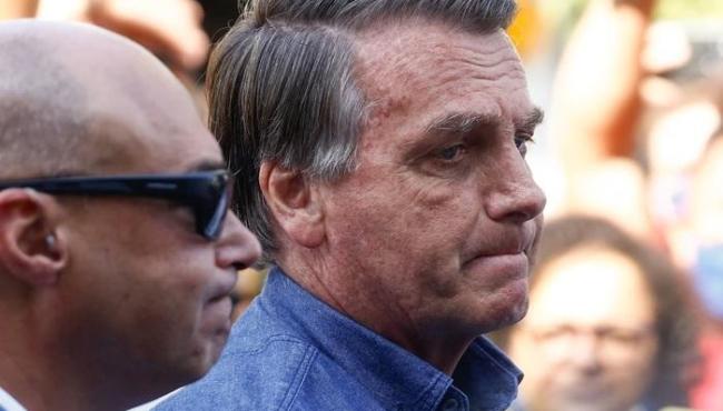STF reagirá se Bolsonaro receber indulto de Eduardo ou Tarcísio