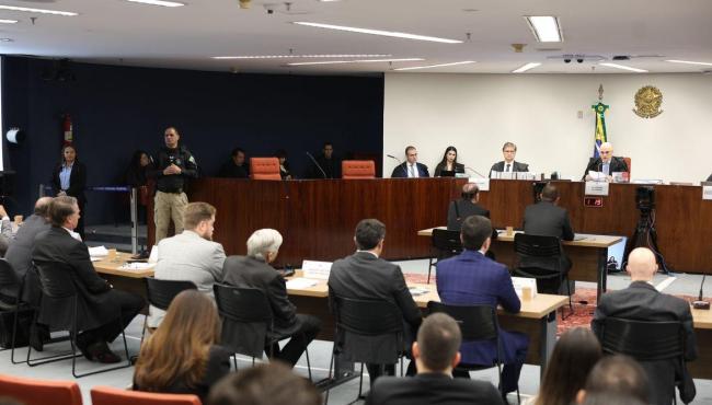 STF rejeita recurso e mantém condenação de Bolsonaro na trama golpista