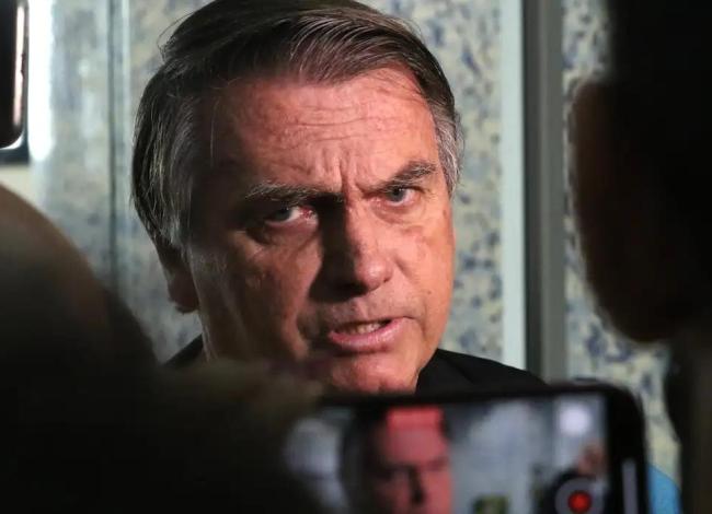 STM autoriza coleta de dados sobre trajetória de Bolsonaro no Exército