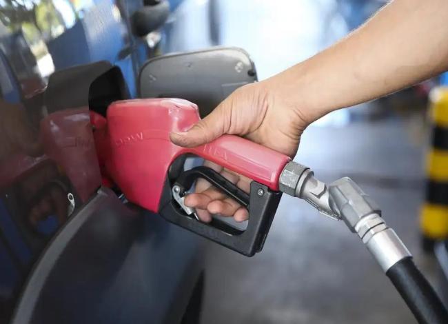 Subsídio de R$ 2,12 ao diesel deve ser mantido por 30 dias