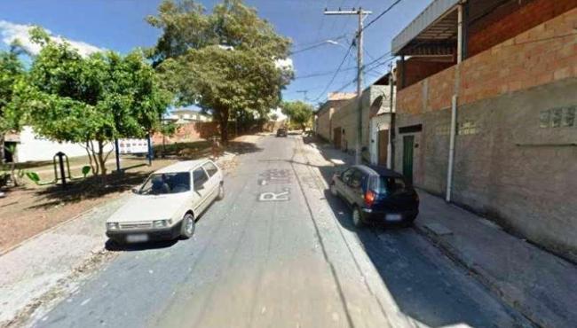 Tio mata sobrinho a facada em festa de família