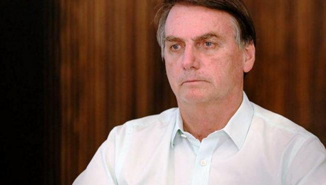 Todos os ministros têm que estar afinados comigo, diz Bolsonaro