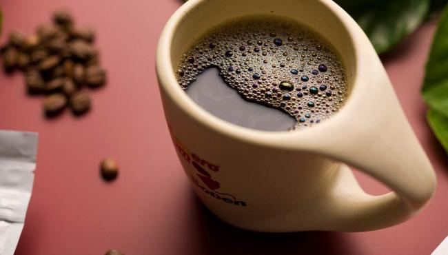Tomar café pode reduzir chances de desenvolver Alzheimer, diz pesquisadores