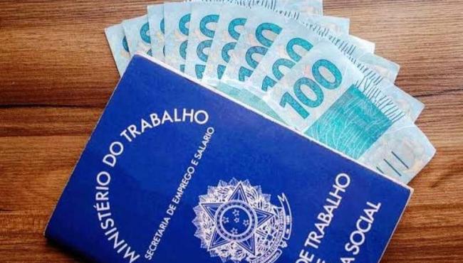 Trabalhadores têm direito a R$ 23,5 bilhões do PIS/Pasep, mas não sabem