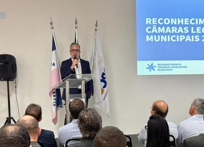 Transparência e boas práticas legislativas rendem reconhecimento a vereadores e câmaras municipais da Grande Vitória, no ES