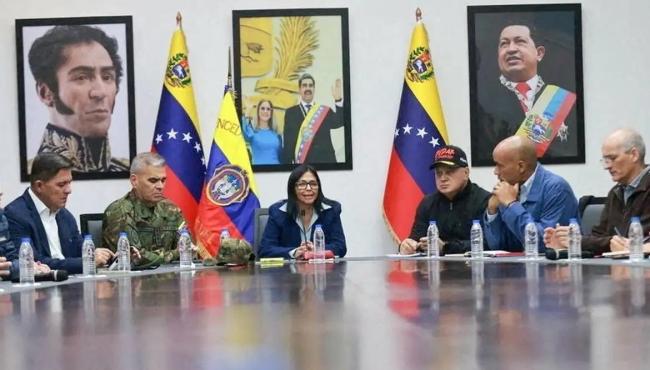 Trump e Delcy Rodríguez relatam conversa “produtiva” por telefone