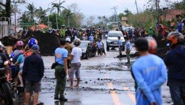 Tufão mais forte do ano atinge Filipinas, deixando pelo menos 10 mortos