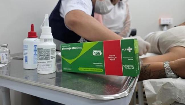 Usuárias do SUS no Espírito Santo começam a receber o implante contraceptivo Implanon