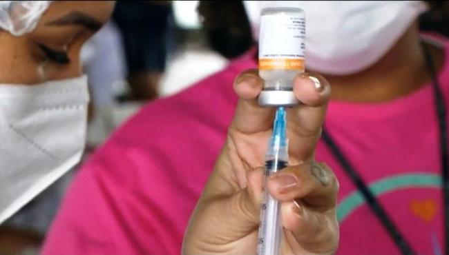 Vacina contra Covid-19 pode ser aplicada simultaneamente a demais vacinas