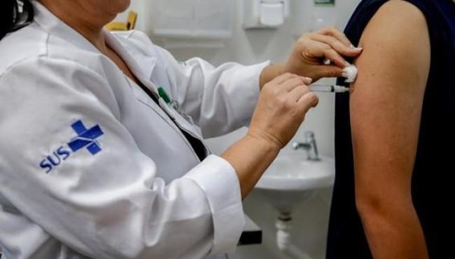 Vacinação contra HPV é prorrogada até dezembro de 2025 para adolescentes de 15 a 19 anos