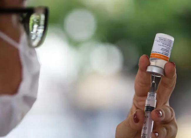 Vacinas contra covid-19 serão atualizadas contra novas variantes