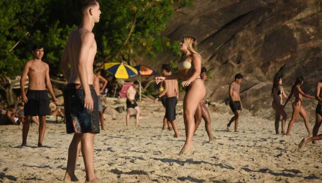 Vai dar praia no último domingo da primavera? Veja a previsão do tempo no ES