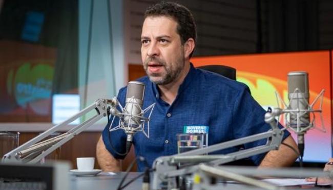 “Vamos insistir para que haja uma lei que defenda os trabalhadores de aplicativos”, destaca Guilherme Boulos