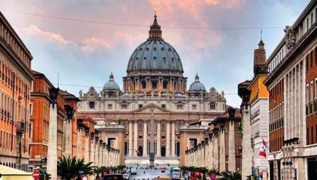 Vaticano revela pela primeira vez ter mais de 5 mil propriedades imobiliárias