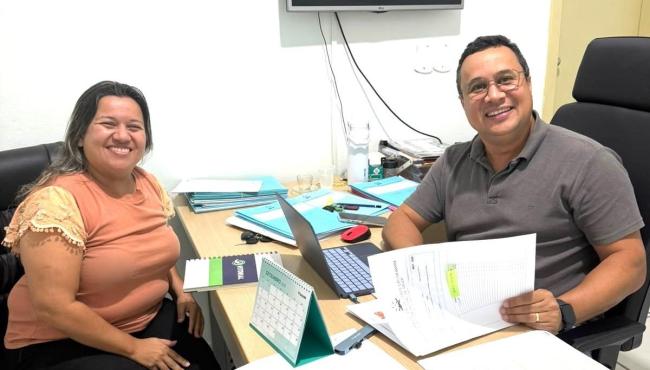 Vereadora Camila reivindica mutirão de psiquiatria para reduzir fila de espera em Conceição da Barra, ES
