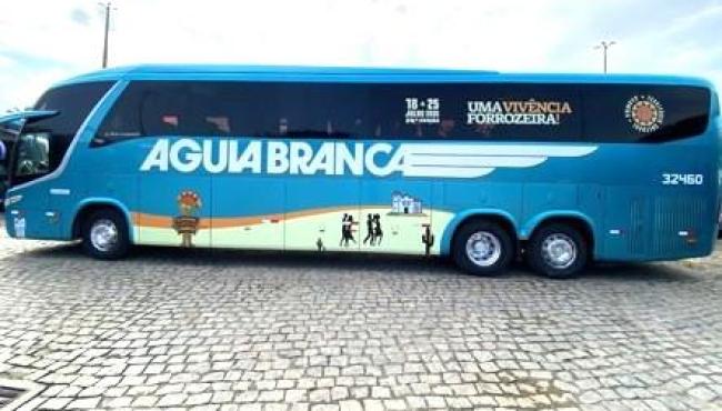 Viação Águia Branca promove apresentação de forró na Rodoviária de Vitória para celebrar o Festival de Itaúnas, em Conceição da Barra, ES