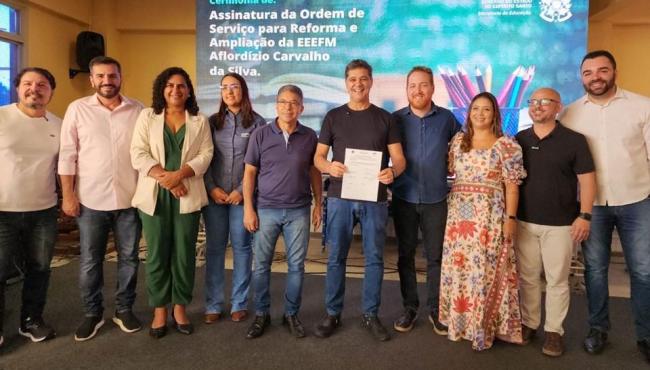 Vice-governador do ES, Ricardo Ferraço autoriza obras de reforma e ampliação de escola em Vitória