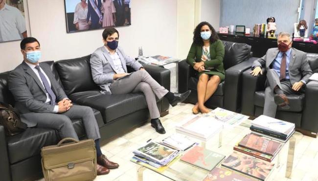 Vice-governadora do Espírito Santo recebe visita do cônsul geral da Argentina