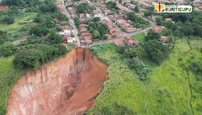 Voçorocas ameaçam Buriticupu e especialista alerta para risco urbano