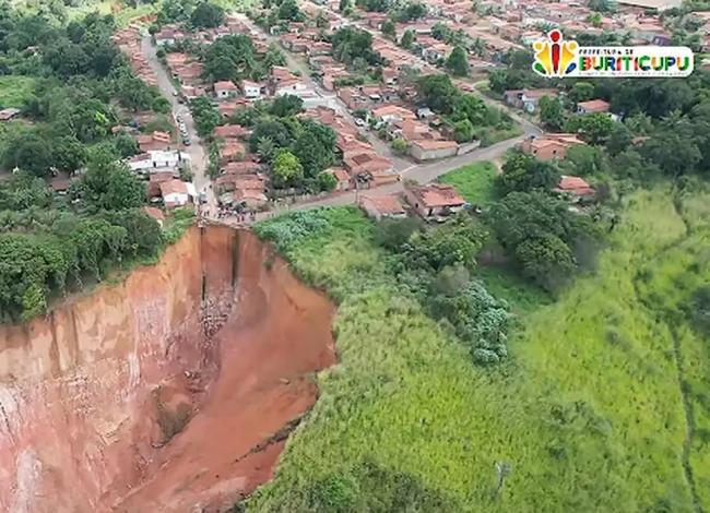 Voçorocas ameaçam Buriticupu e especialista alerta para risco urbano